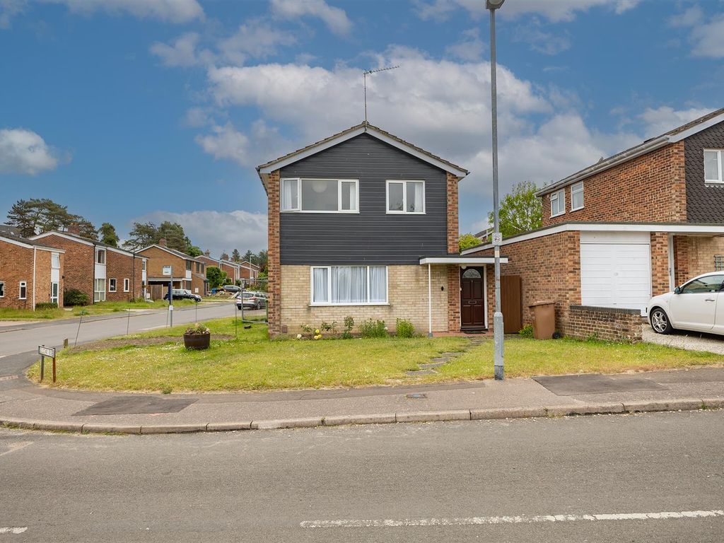 3 bed property for sale in Ellcar Rise, Norwich NR4 Zoopla