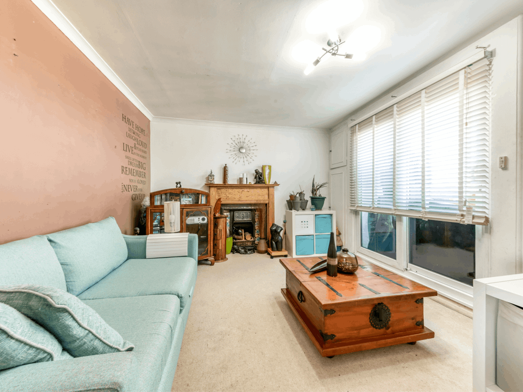 2 bed flat for sale in Blythe Vale, London SE6 Zoopla