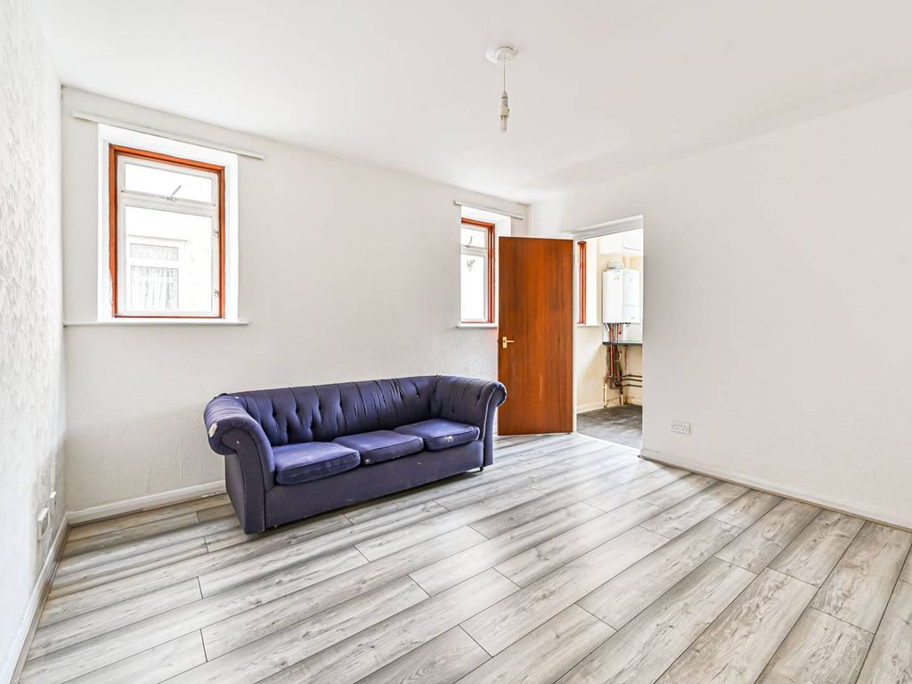 1 bed flat to rent in Grenfell Road, Tooting, Mitcham CR4, £1,550 pcm