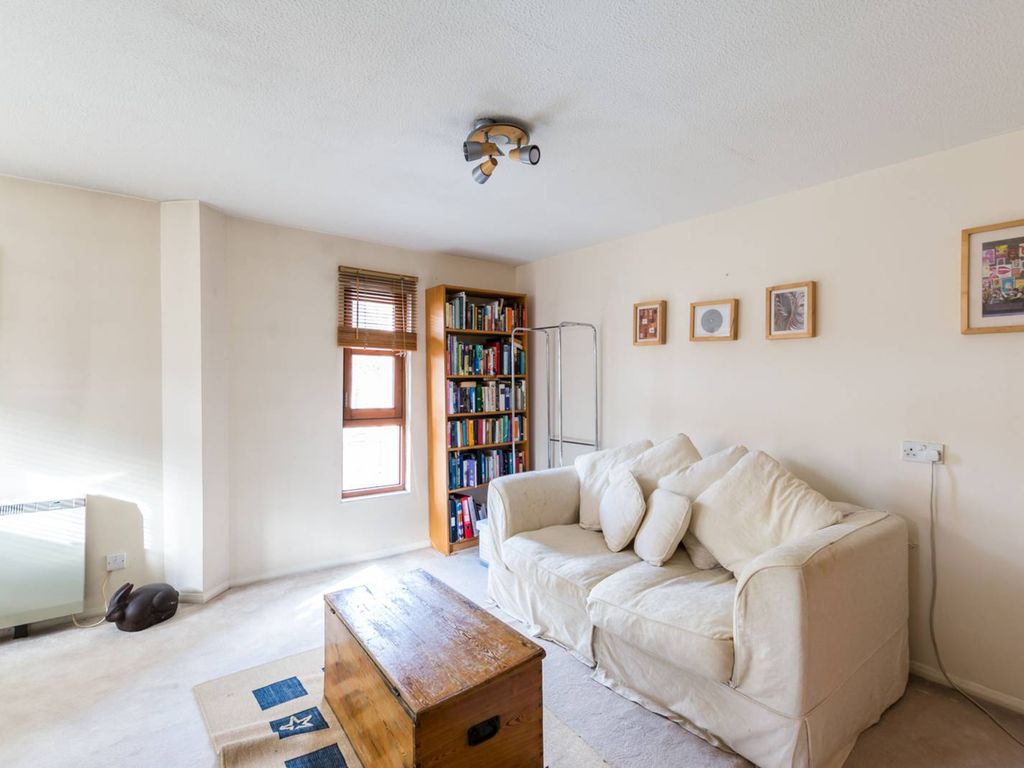Studio to rent in Moreton Street, Pimlico, London SW1V Zoopla