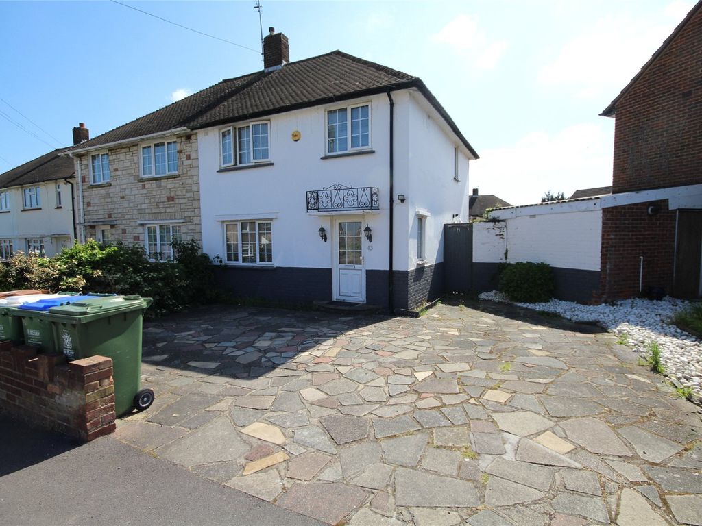 3 bed semidetached house for sale in Chaucer Road, Welling, Kent DA16