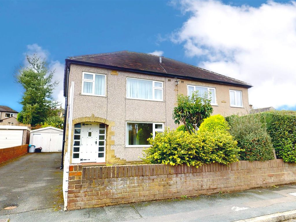 3 bed semidetached house for sale in St. Matthews Drive, Northowram