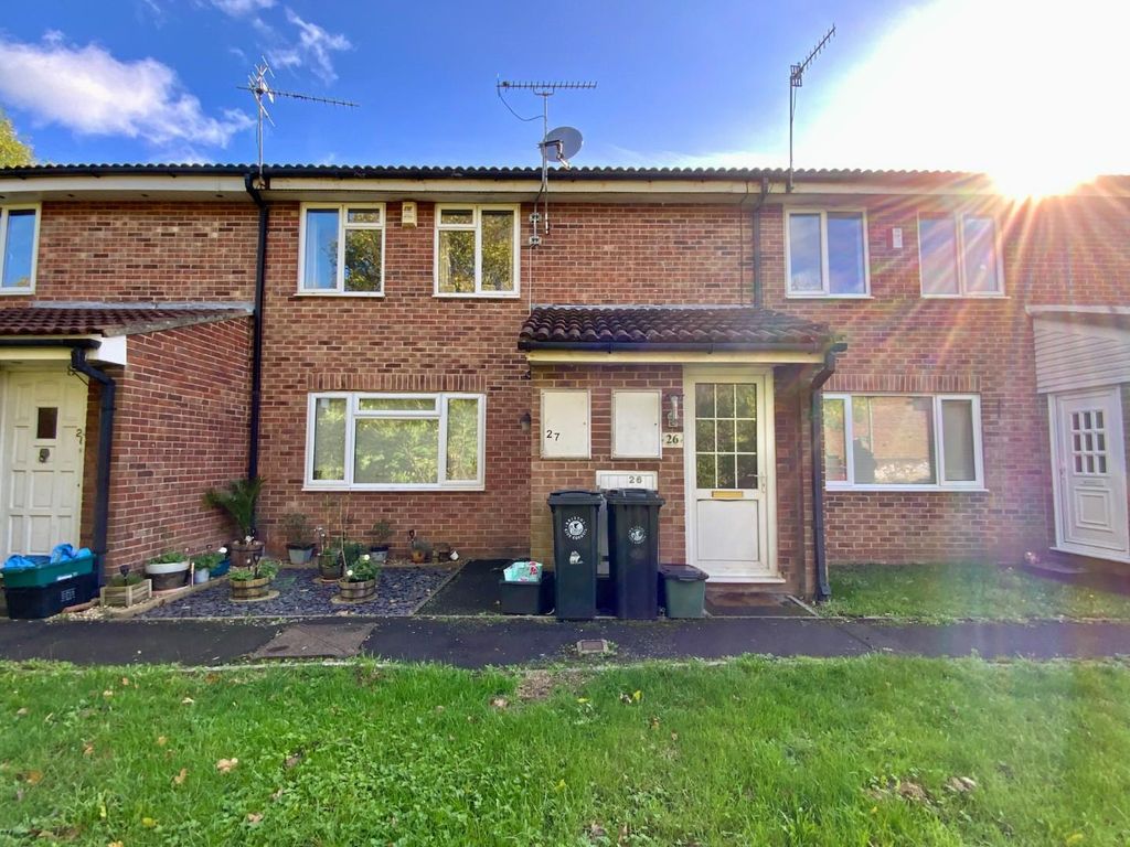 2 bed flat for sale in Holly Close, Speedwell, Bristol BS5 Zoopla