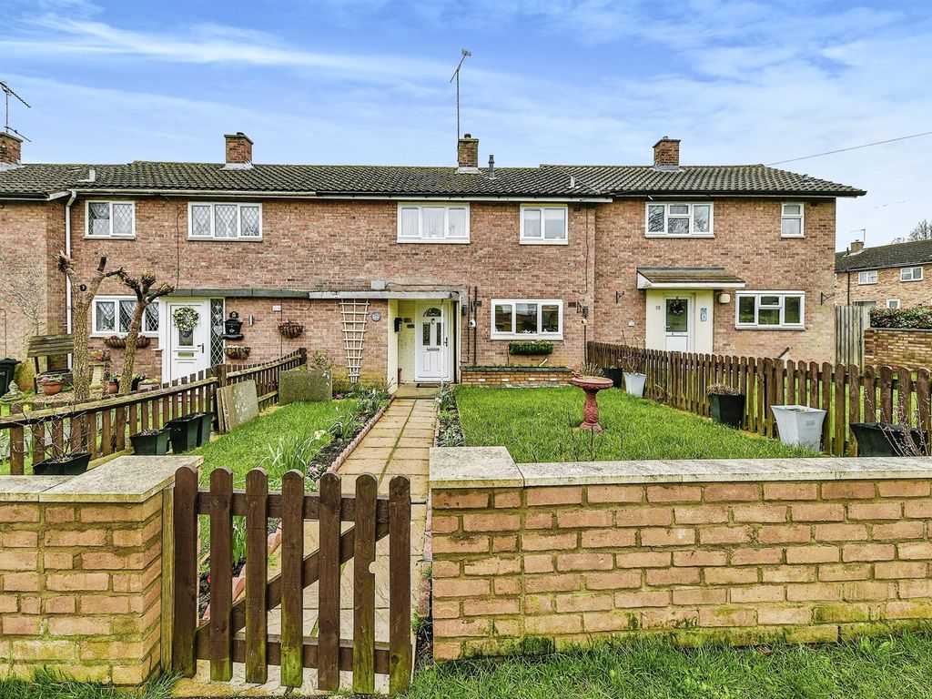 2 bed terraced house for sale in Broadwater Crescent, Stevenage SG2