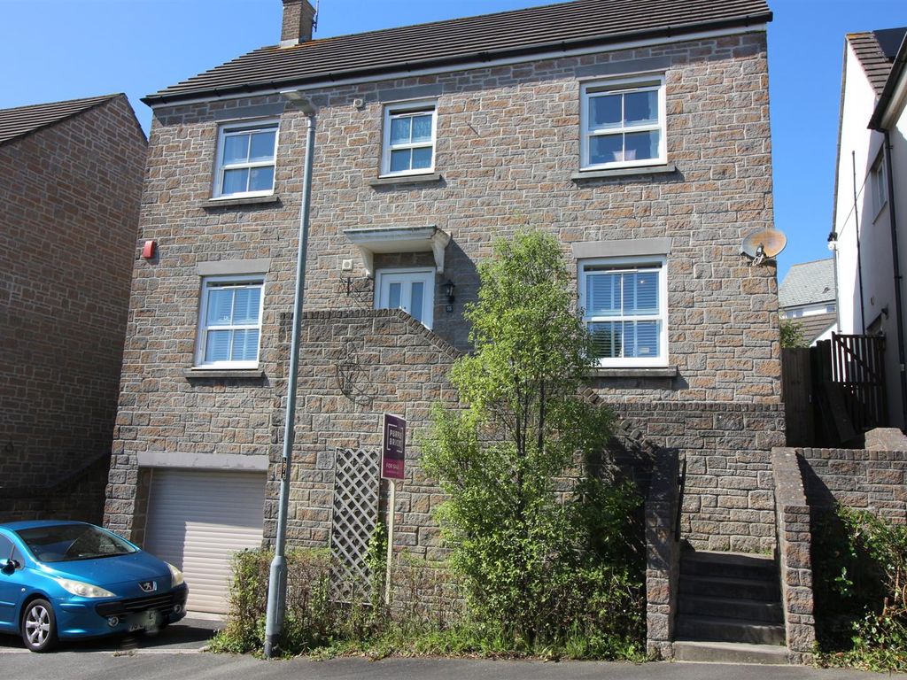 4 bed detached house for sale in Meadow Drive, Pillmere, Saltash PL12