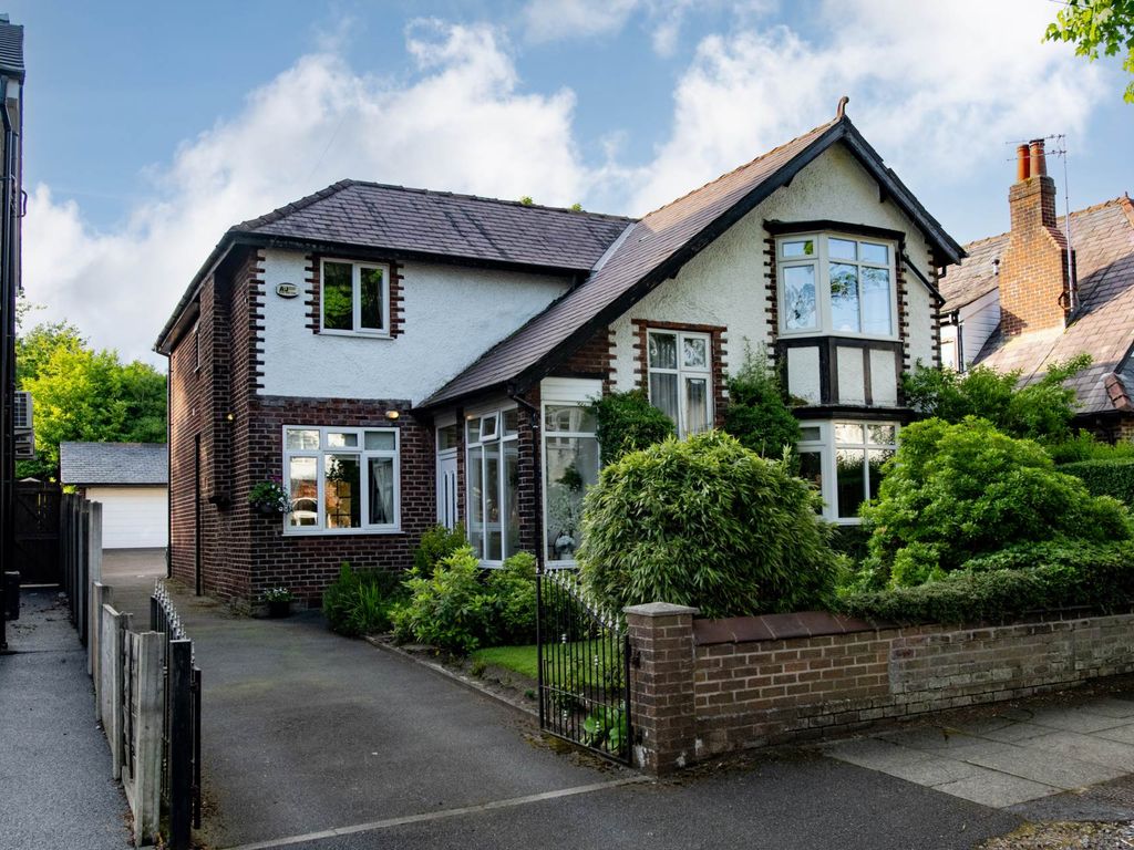 4 bed detached house for sale in Danesway, Prestwich M25, £775,000 Zoopla