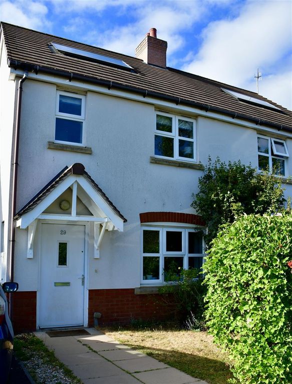 2 bed semidetached house for sale in Coppice Close, Hallow, Worcester