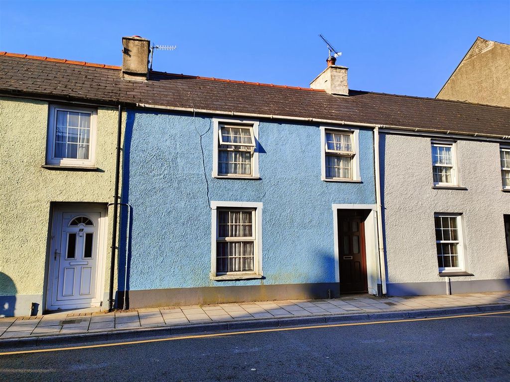 2 bed terraced house for sale in West Street, Fishguard SA65, £169,950