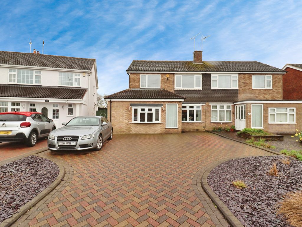 4 bed semidetached house for sale in Bagshaw Close, Ryton On Dunsmore, Coventry CV8, £350,000