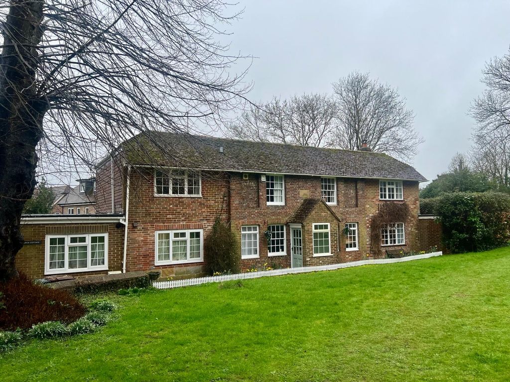 5 bed detached house for sale in High Street, Maresfield, Uckfield TN22