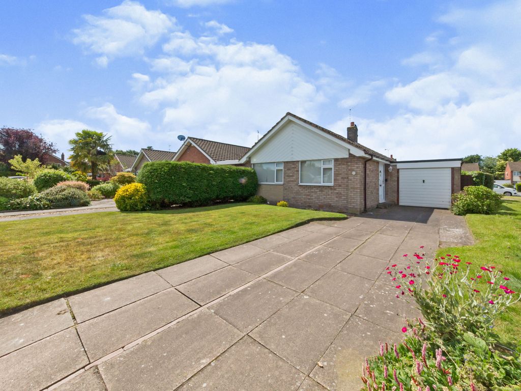 2 bed bungalow for sale in Stanley Court, Alsager, StokeOnTrent ST7