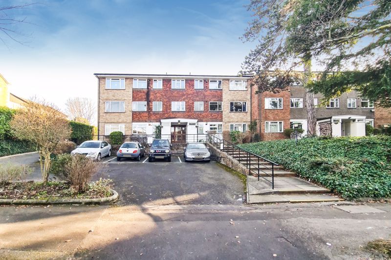 2 bed flat for sale in Avondale Court, Brighton Road, Sutton SM2 Zoopla