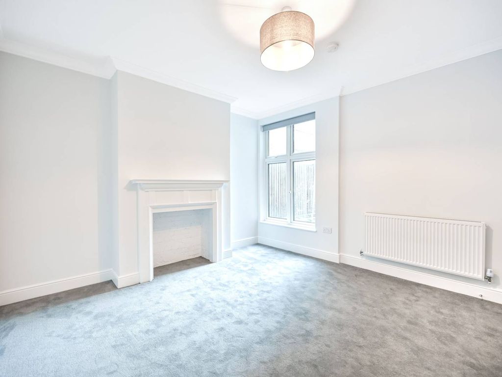 4 bed flat to rent in King Street, Twickenham TW1 Zoopla
