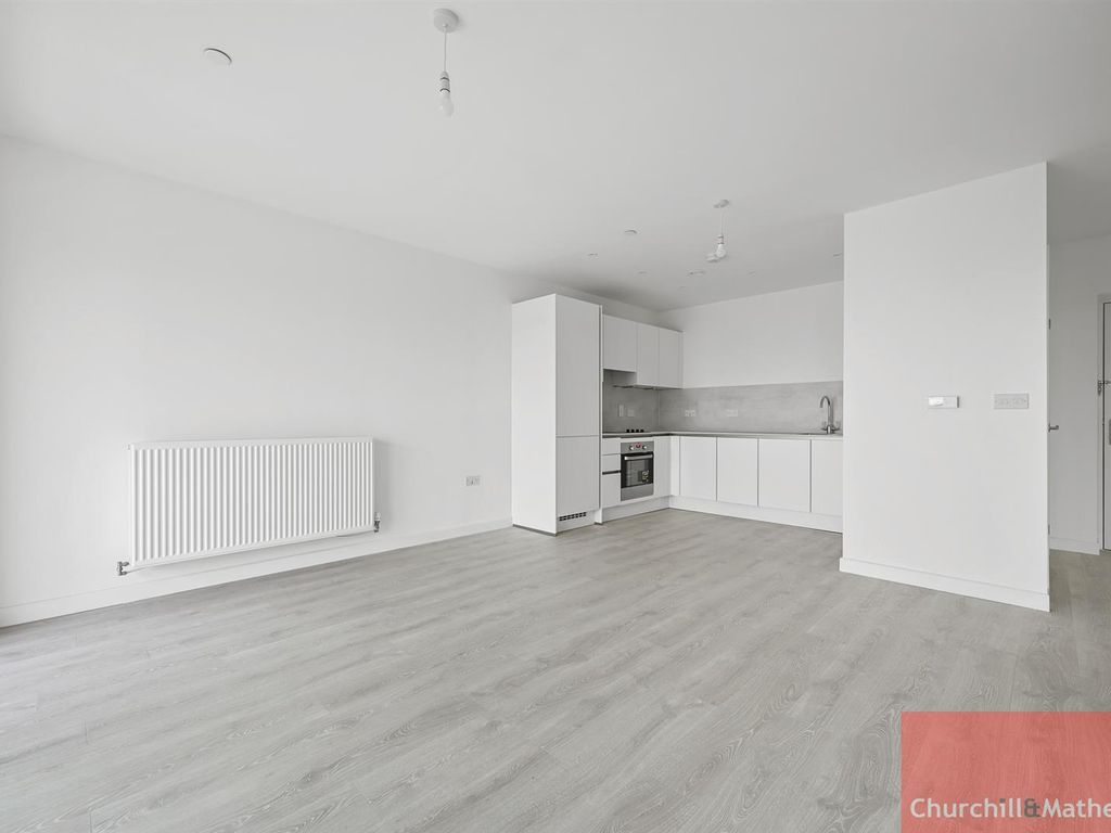 1 bed flat to rent in Winter Apartments, East Acton Lane, Acton W3, £