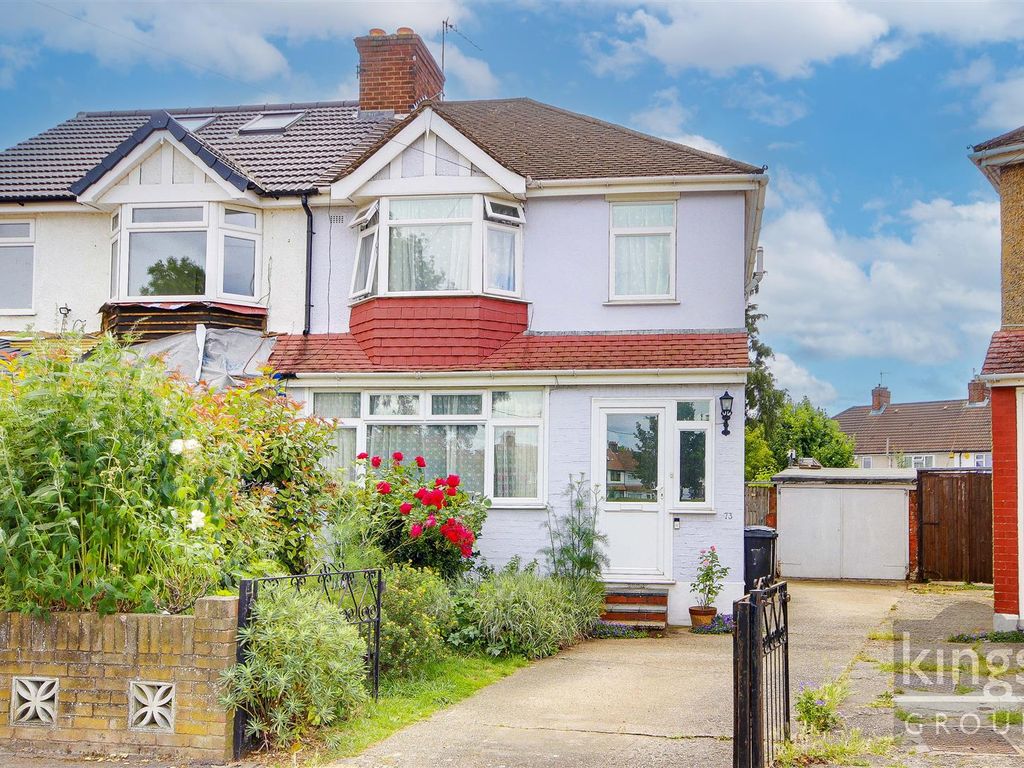 3 bed property for sale in Oatlands Road, Enfield EN3 Zoopla