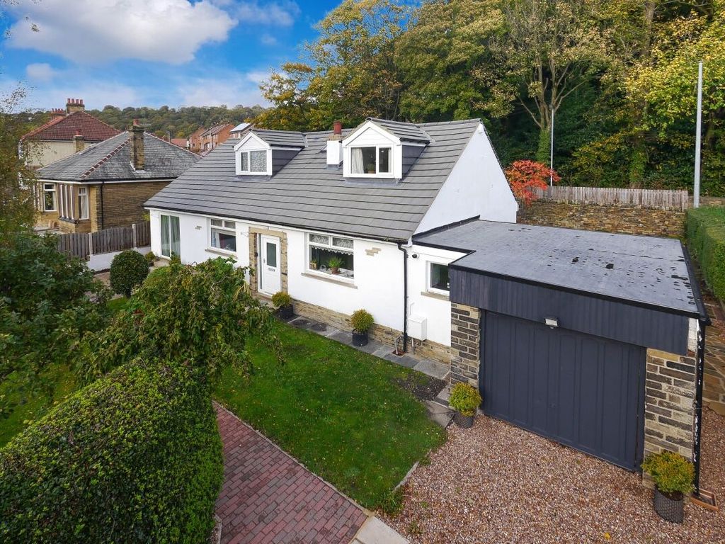 5 bed detached house for sale in Coach Road, Baildon, Shipley BD17 Zoopla