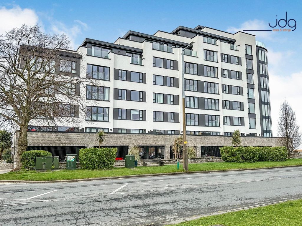 2 bed flat for sale in Dallam Avenue, Morecambe LA4 Zoopla