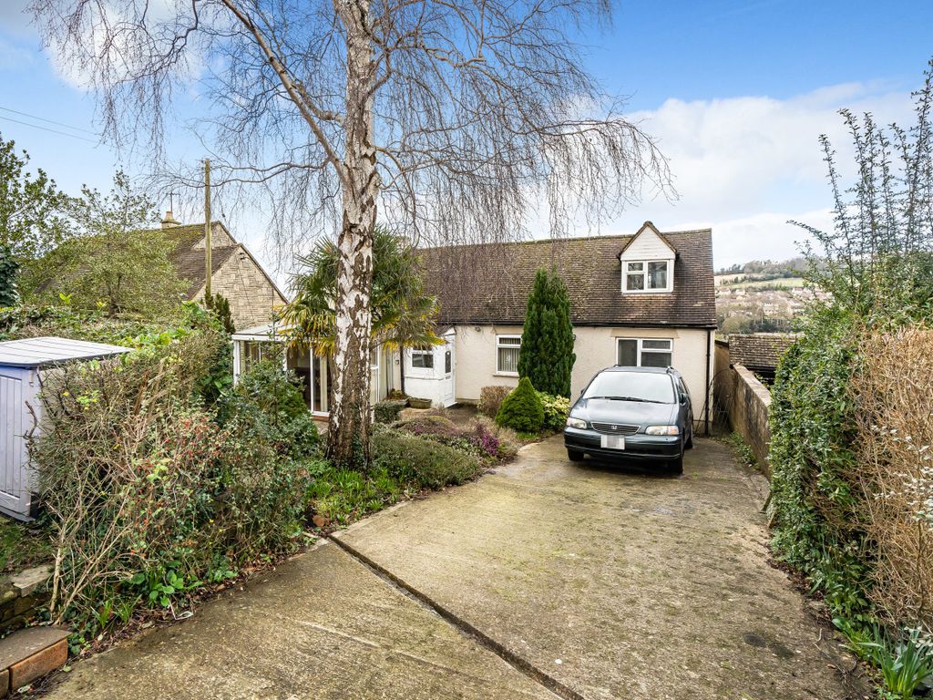 4 bed detached house for sale in Summer Street, Stroud, Gloucestershire