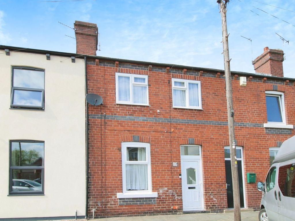 3 bed terraced house for sale in Hunt Street, Castleford, West