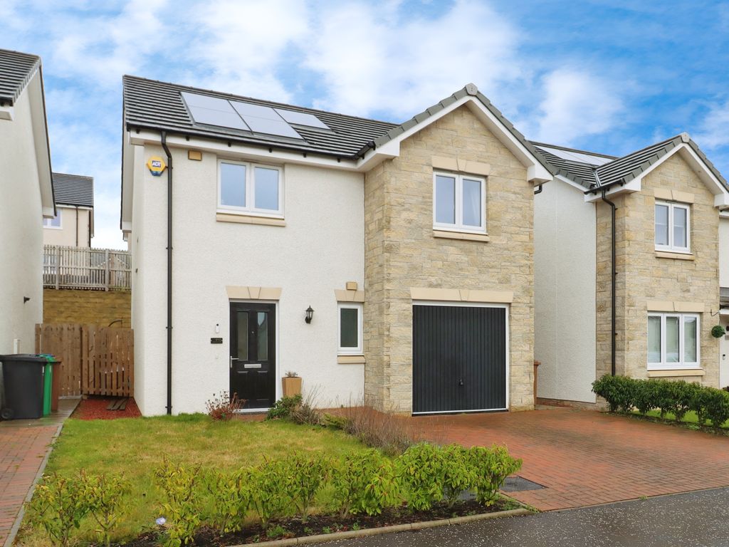 3 bed detached house for sale in Macpherson Avenue, Dunfermline KY11, £