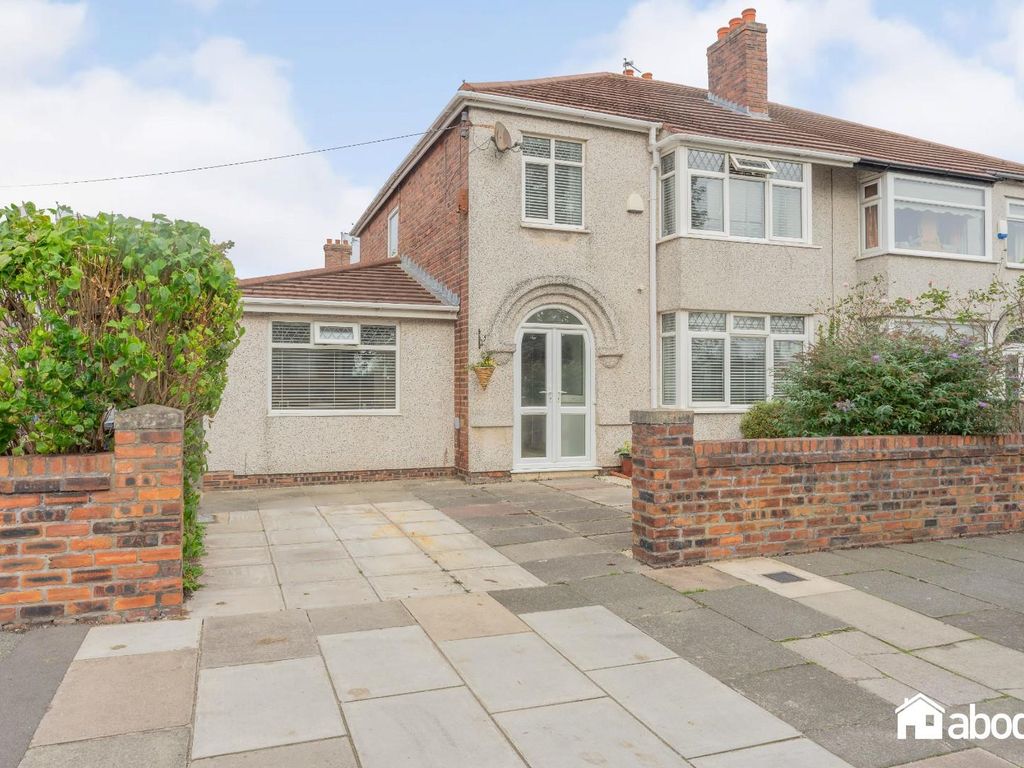 3 bed semidetached house for sale in Myers Road East, Crosby