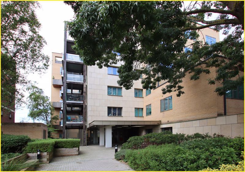 2 bed flat for sale in Cross Road, Croydon CR0 Zoopla