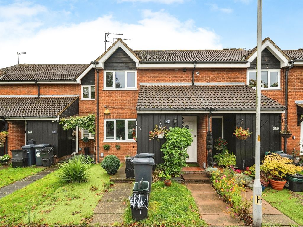 1 bed for sale in Beeston Drive, Cheshunt, Waltham Cross EN8