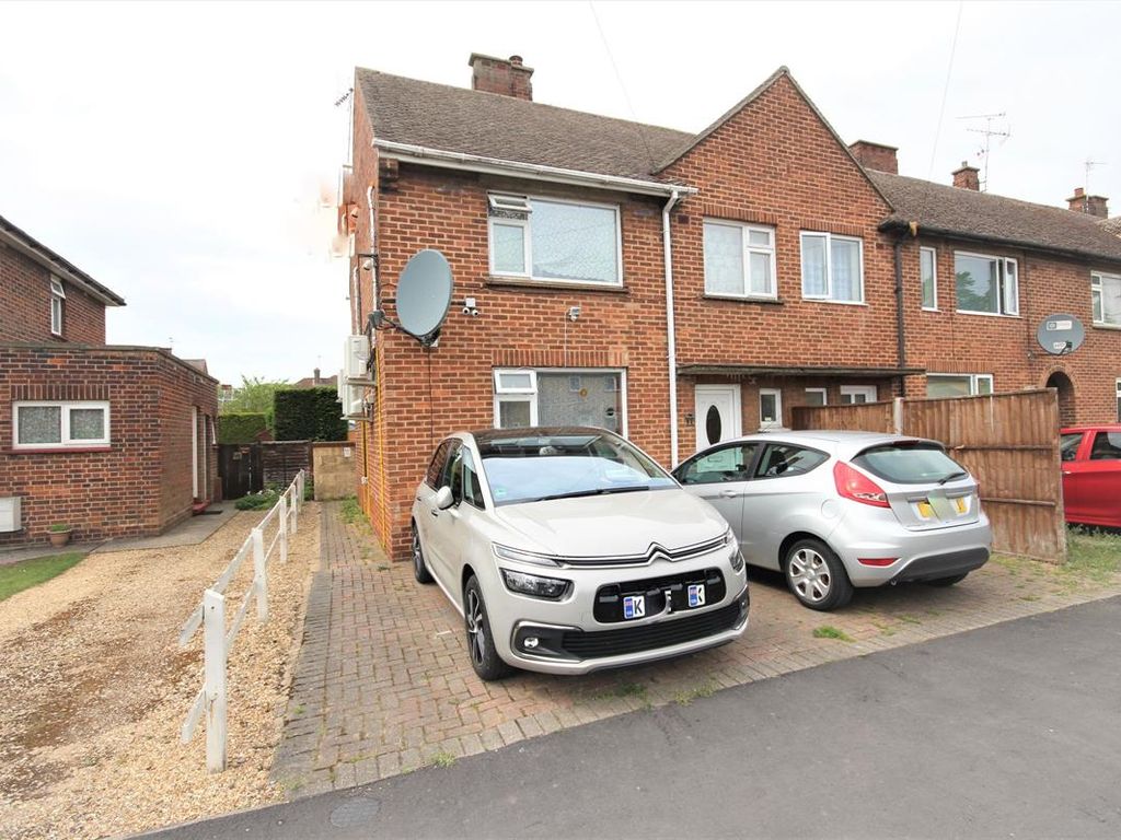 Acacia Avenue Spalding PE11  