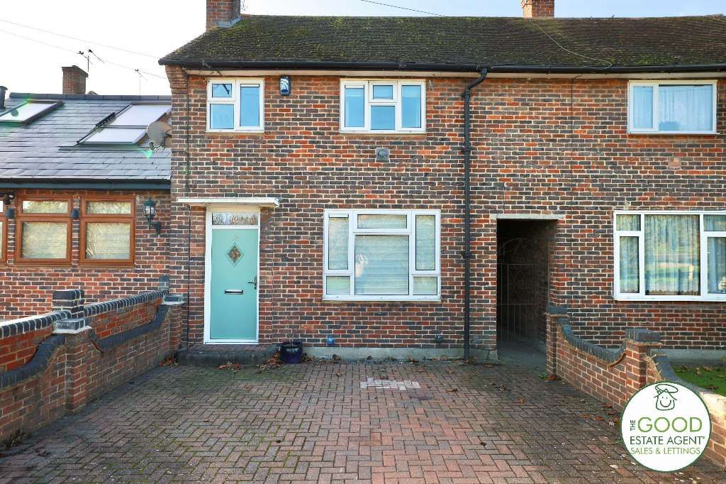 3 bed terraced house for sale in Etheridge Road, Loughton IG10 Zoopla