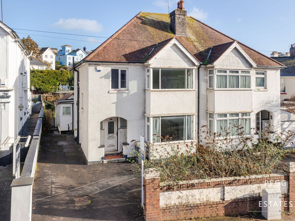 4 bed semidetached house for sale in Avenue Road, Torquay TQ2, £