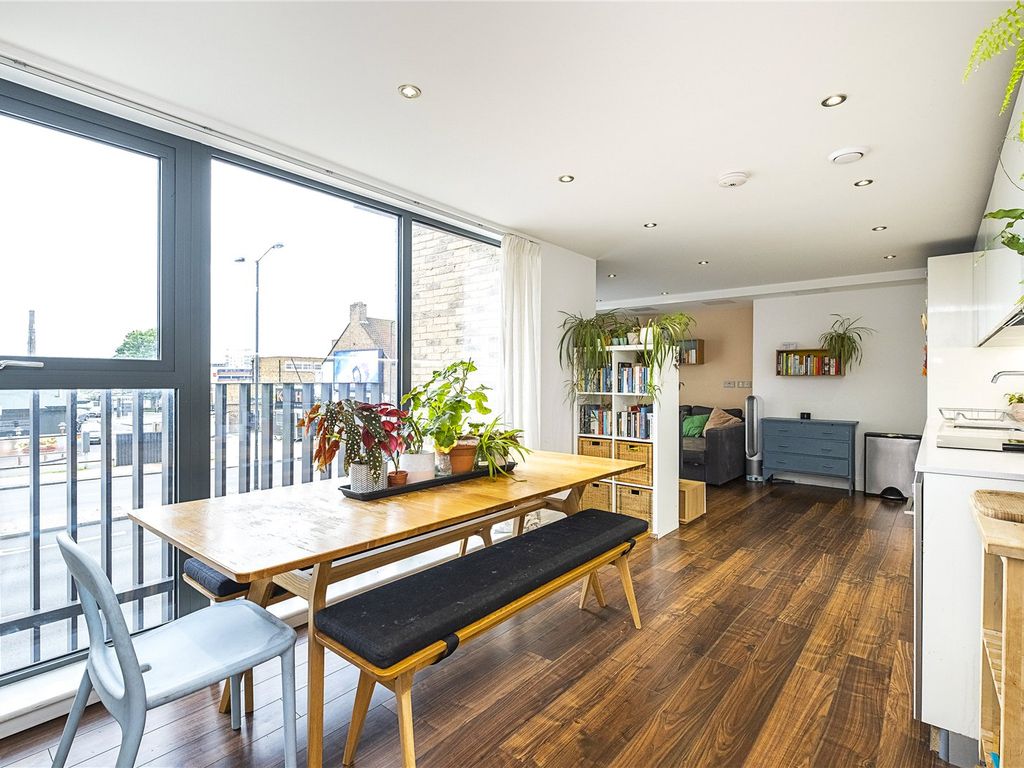 Howson Court, 525 Old Kent Road, London SE1