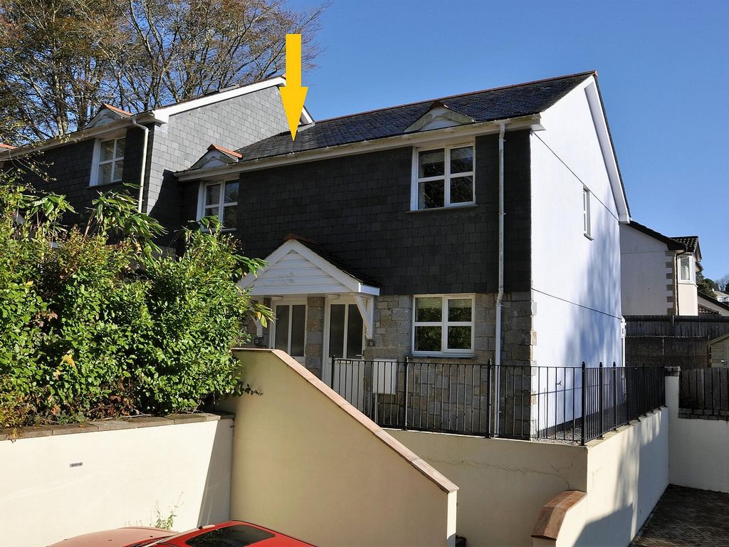 2 bed terraced house to rent in Vinery Meadow, Penryn TR10, £980 pcm