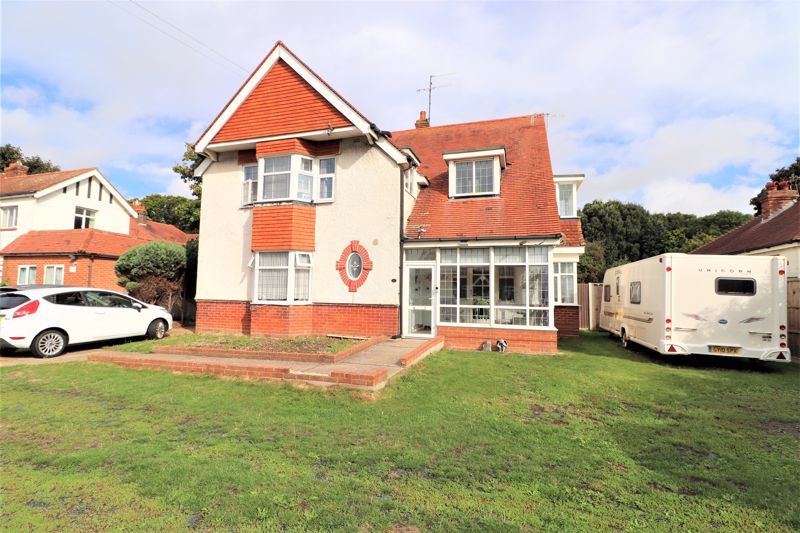 5 bed property for sale in Avenue, Broadwater, Worthing BN14