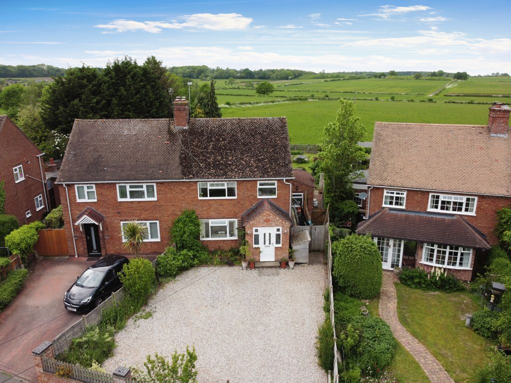 4 bed semidetached house for sale in Bostock Crescent, Weston Under