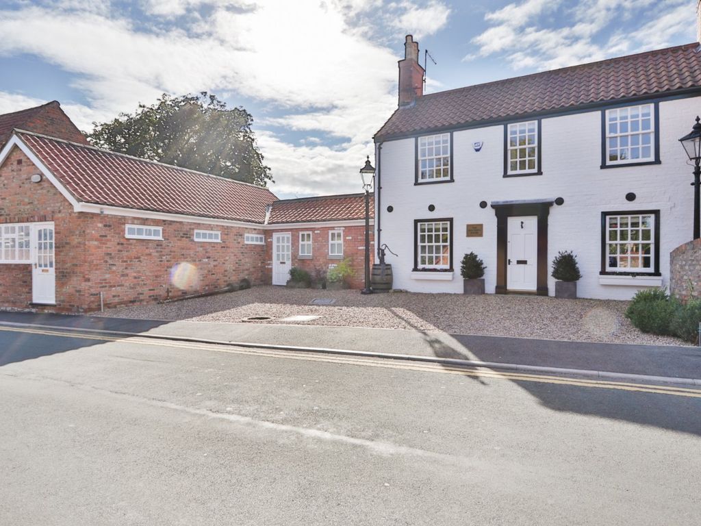 3 bed detached house for sale in Magdalen Gate, Hedon, Hull HU12 Zoopla