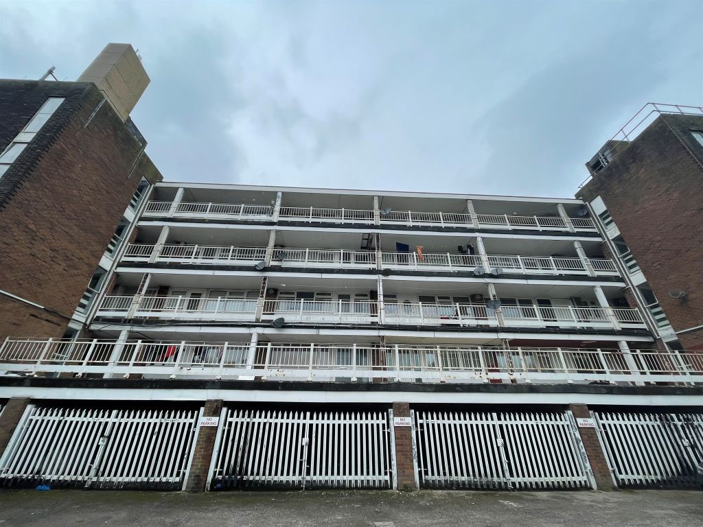 1 bed flat for sale in Mason Street, Coseley, Bilston WV14 Zoopla