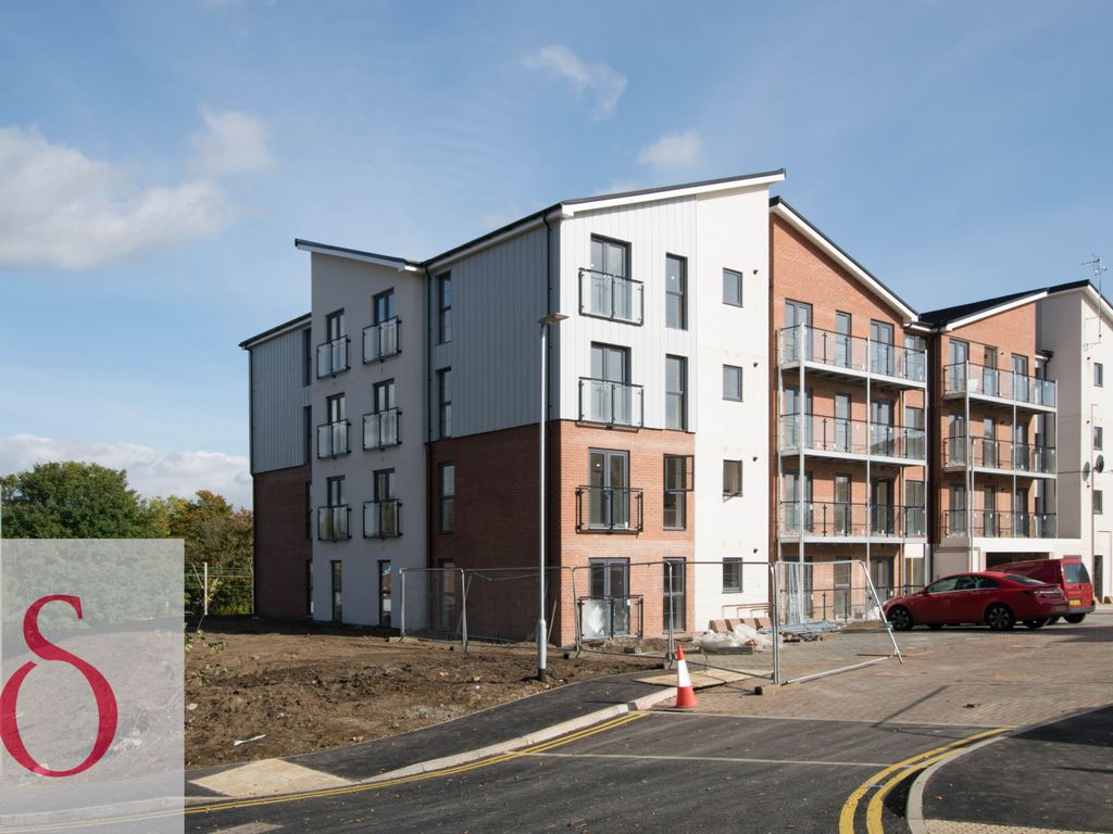 2 bed flat to rent in Railway View, Ware SG12 Zoopla