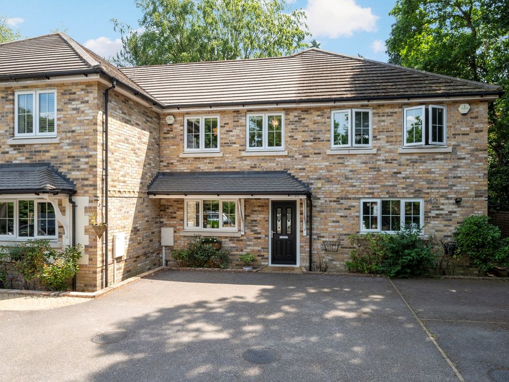 3 bed terraced house for sale in Brooklands Lane, Weybridge KT13, £