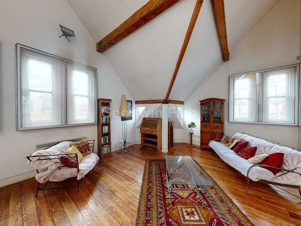 37 Cross Street, City Centre M2  