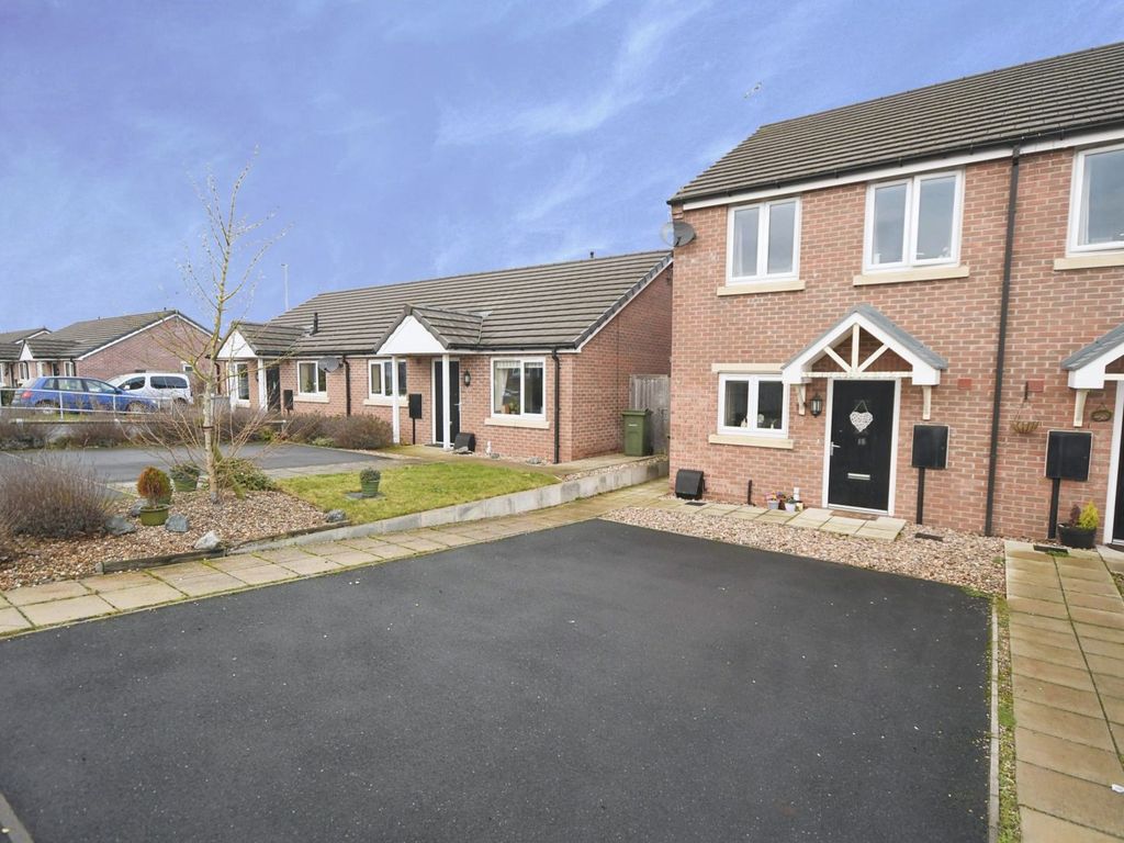 2 bed end terrace house for sale in Haughton Way, Walesby, Newark NG22