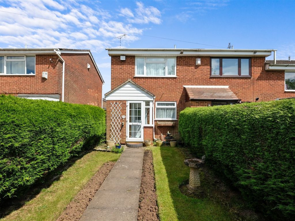 2 bed end terrace house for sale in Charnwood Close, Rednal, Birmingham