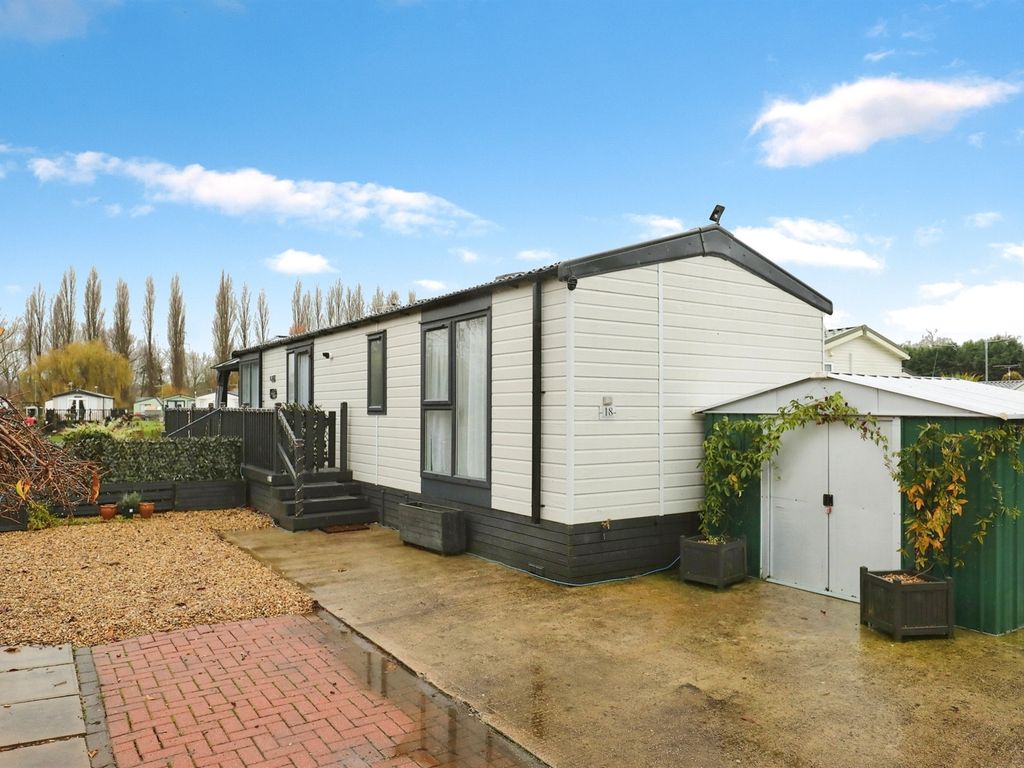 2 bed detached house for sale in Crow Lane, Little Billing, Northampton