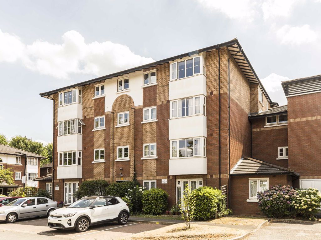1 bed flat for sale in Beechwood Grove, London W3 Zoopla