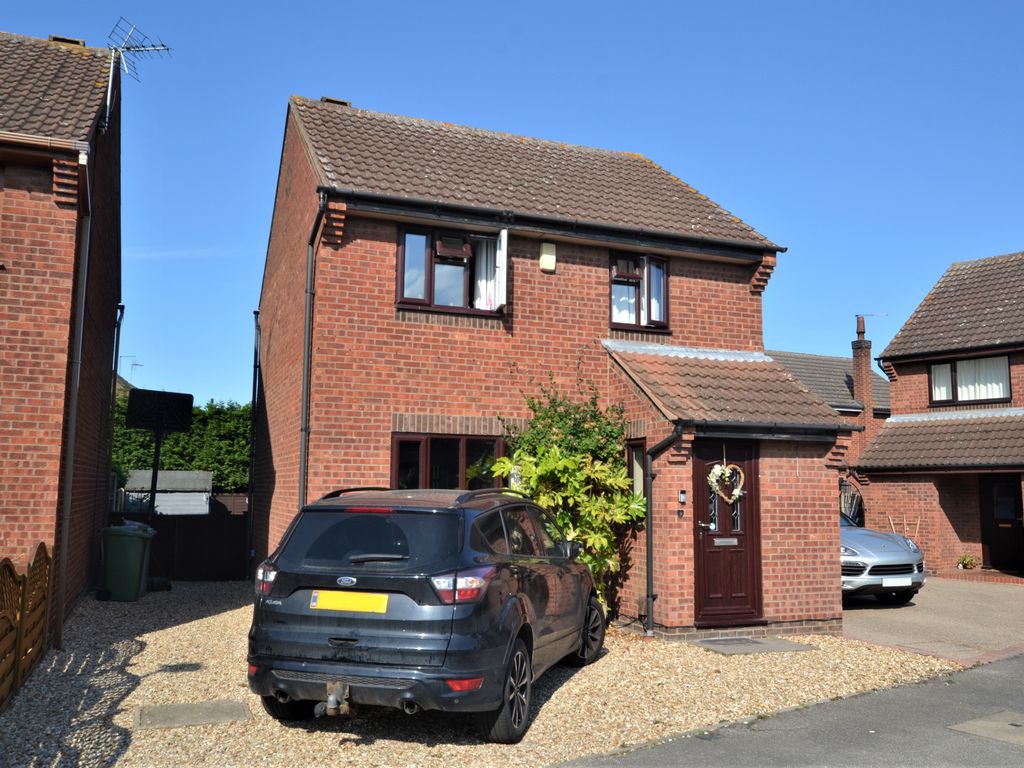 3 bed detached house for sale in Elton Close, Balderton, Newark NG24