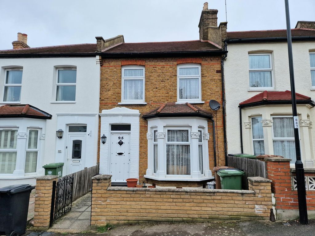 3 bed terraced house for sale in Killearn Road, London SE6 Zoopla