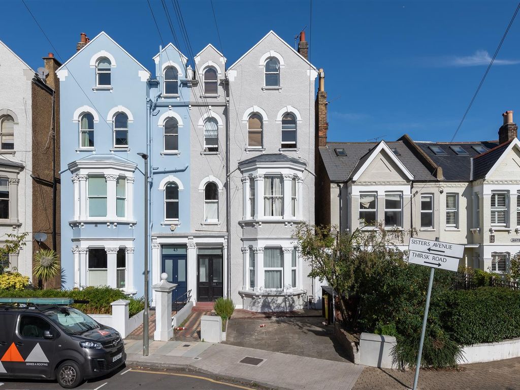 1 bed flat for sale in Sisters Avenue, London SW11, £325,000 Zoopla