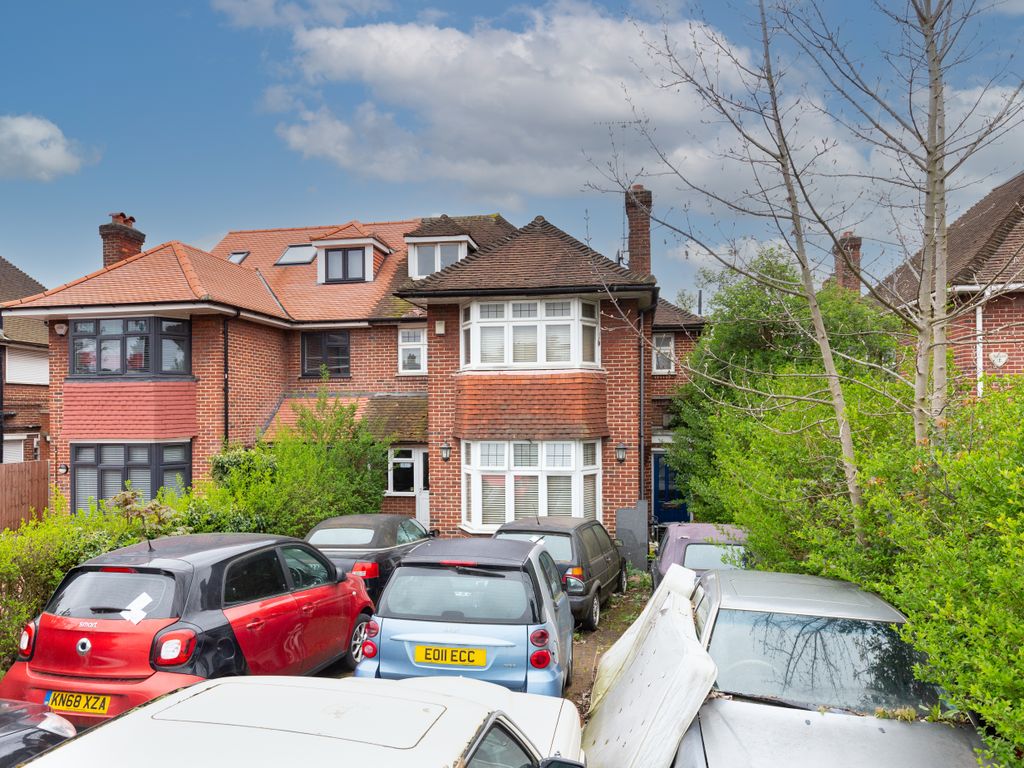 6 bed semidetached house for sale in Hendon Way, London NW2 Zoopla