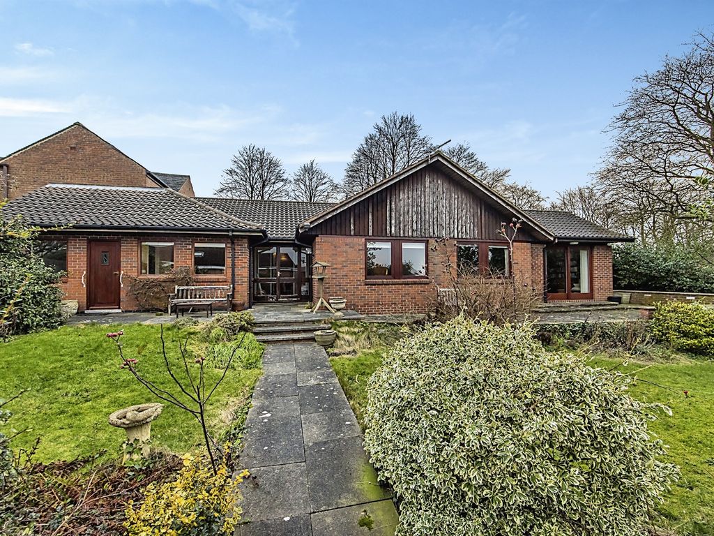 3 bed detached bungalow for sale in Ilkeston Road, Heanor DE75 Zoopla