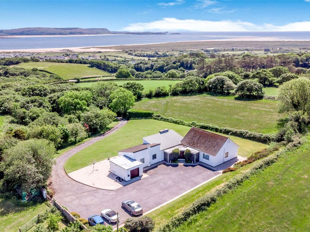 4 bed detached house for sale in Graig, Burry Port, Carmarthenshire