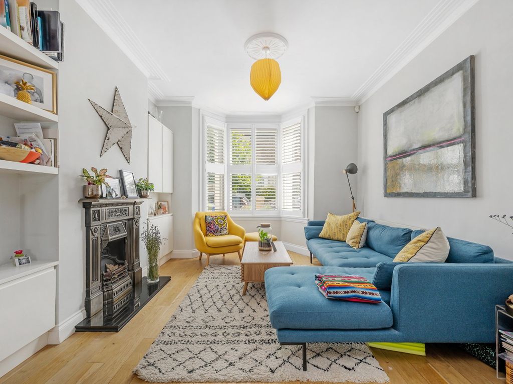 4 bed terraced house for sale in Rodwell Road, East Dulwich, London